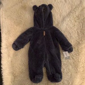 NWT Carter’s Bear suit!